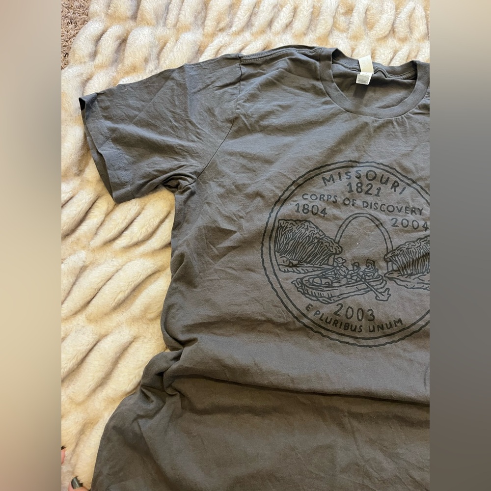 Missouri Gray Graphic T-Shirt